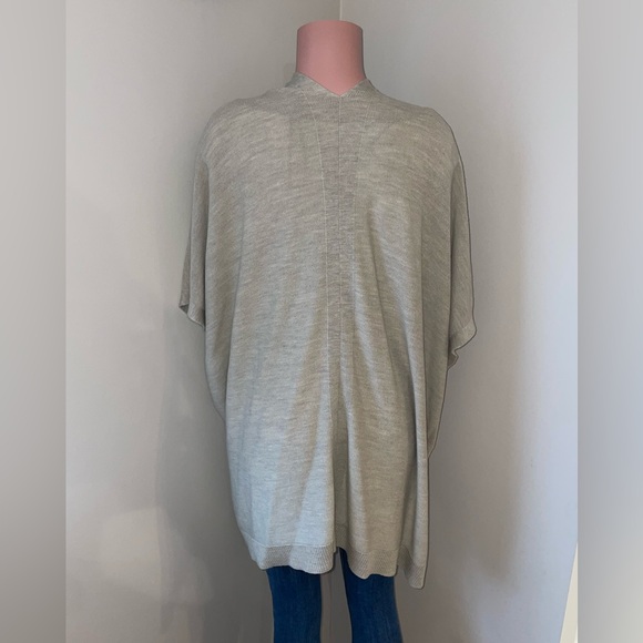 Lululemon Merino Wool Short Sleeve Heathered Beige Open Front Cardigan - Picture 2 of 5